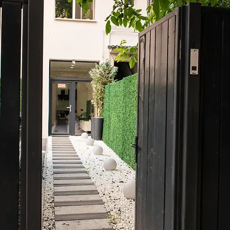 Διαμέρισμα Nest With Private Terrace *