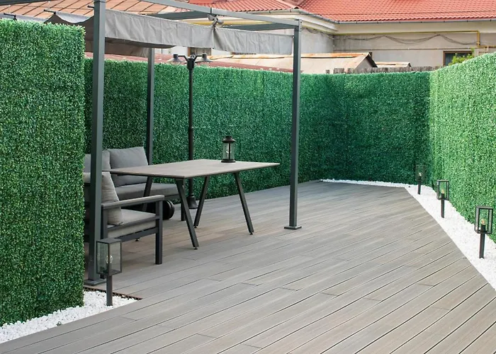 Nest With Private Terrace Apartment *